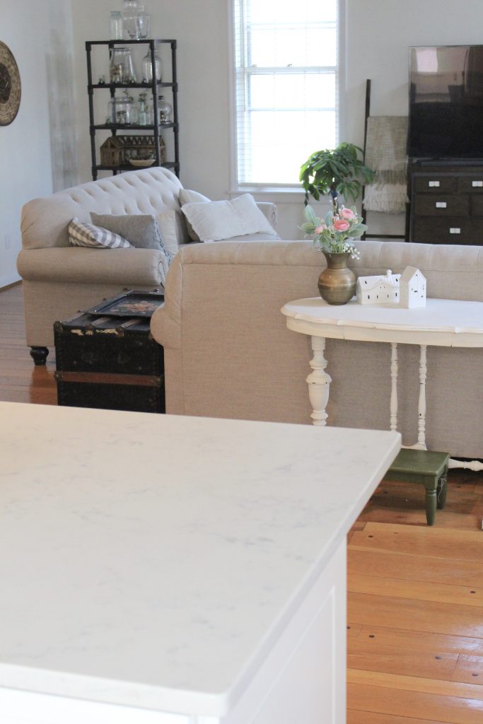 White and Bright Cottage Kitchen Makeover- new cabinets- kitchen- quartz countertops- renovation- DIY- updated counters- white cabinets- gray cabinets- home decor- kitchen design- farmhouse kitchen
